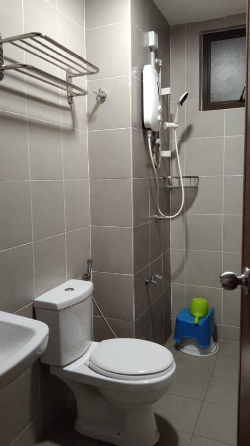 Sg Buloh Cozy Apartment Wifi & Netflix Sungai Buloh Exterior photo